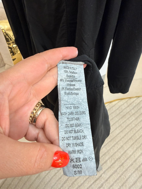 Tunica nera oversize fluida elegante curvy