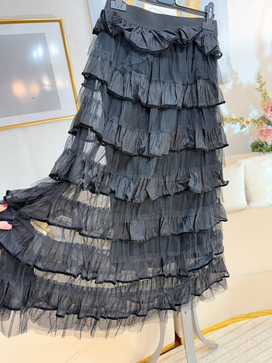 Gonna in tulle con rouches e bordo in velluto