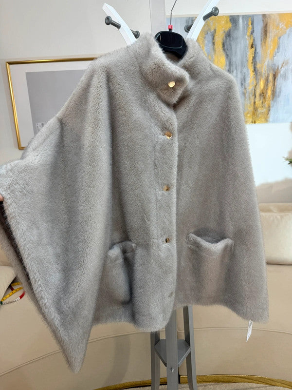 Giacca-poncho in ecopelliccia, taglia unica fino a 3XL