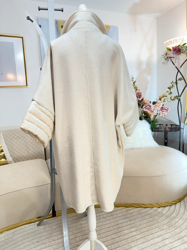 Cappotto bianco con effetto doppio e parte interna staccabile 🤍