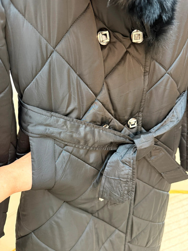 Piumino lungo trapuntato con cintura