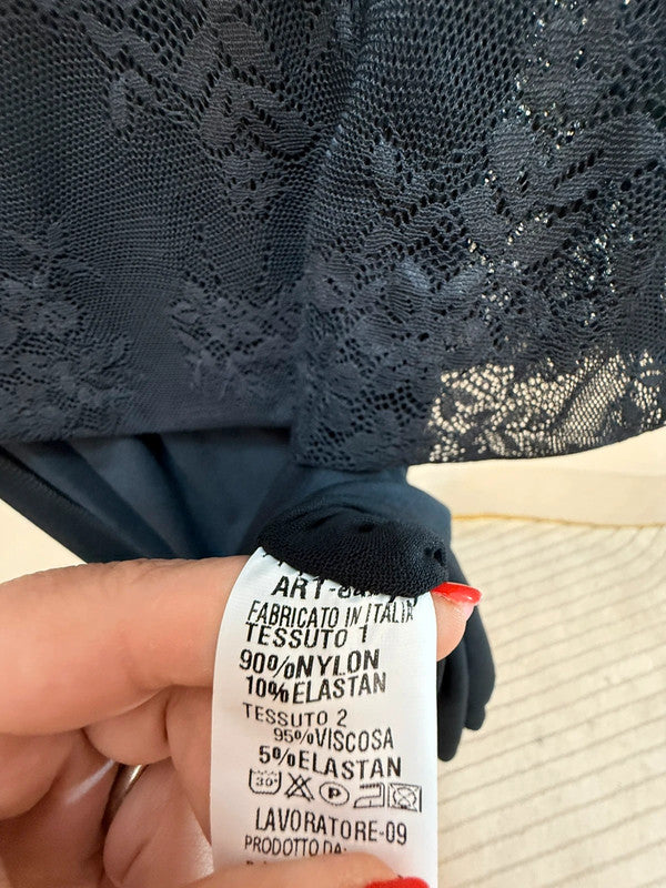 Vestito tubino lungo in pizzo nero