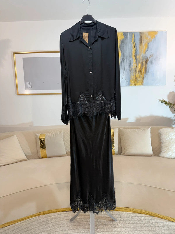 Completo blusa e gonna nera in viscosa con pizzo Made in Italy