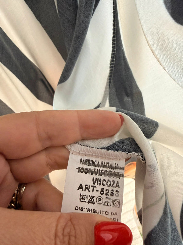 Vestito lungo fluido con stampa floreale 🌺 elegante e scenografico