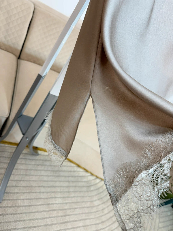 Top satinato con pizzo beige elegante oversize