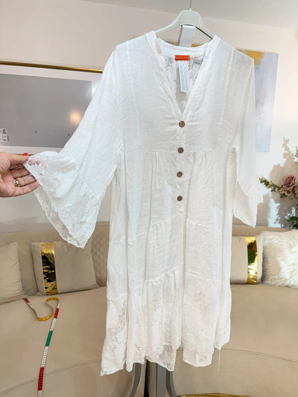 Vestito romantico in lino bianco con pizzo Made in Italy 🤍
