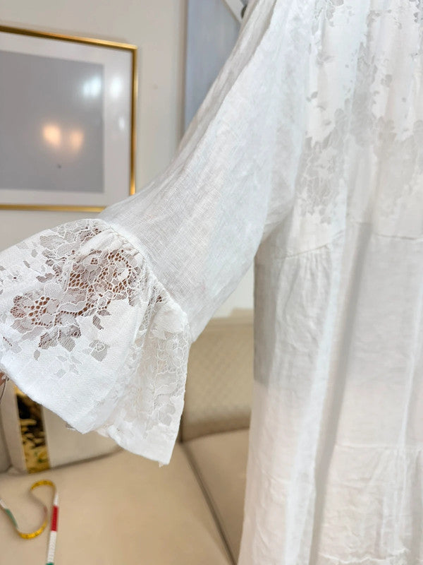 Vestito romantico in lino bianco con pizzo Made in Italy 🤍