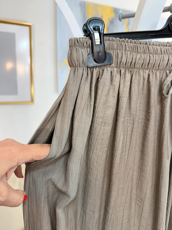 Pantaloni ampi beige fluido 🤍