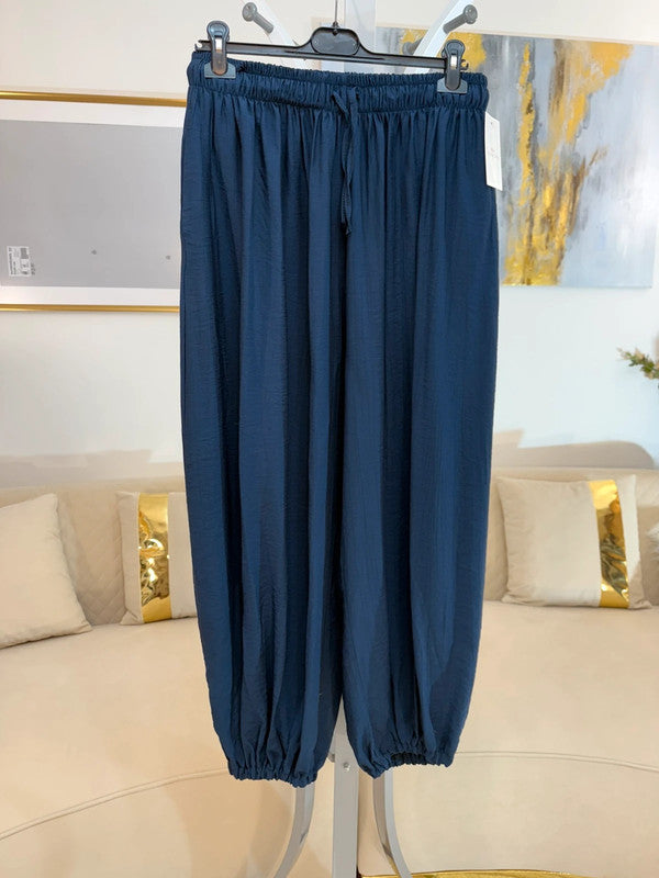 Pantaloni harem blu fluido 💙