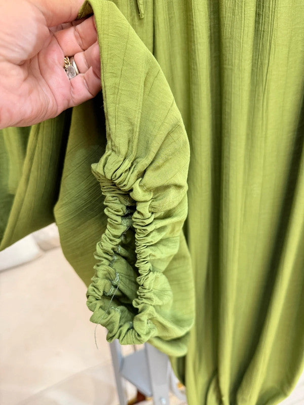 Pantaloni ampi verde oliva fluido 💚
