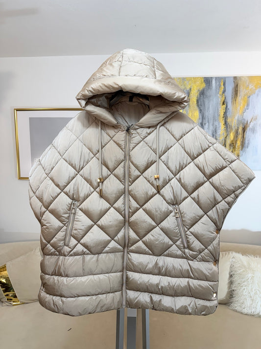 Poncho gilet imbottito color tortora con cappuccio - fronte